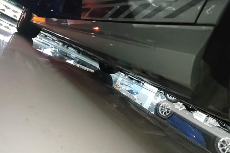 Used Mercedes-Benz C-Class 2020 C 260 Estate Left Side Sill