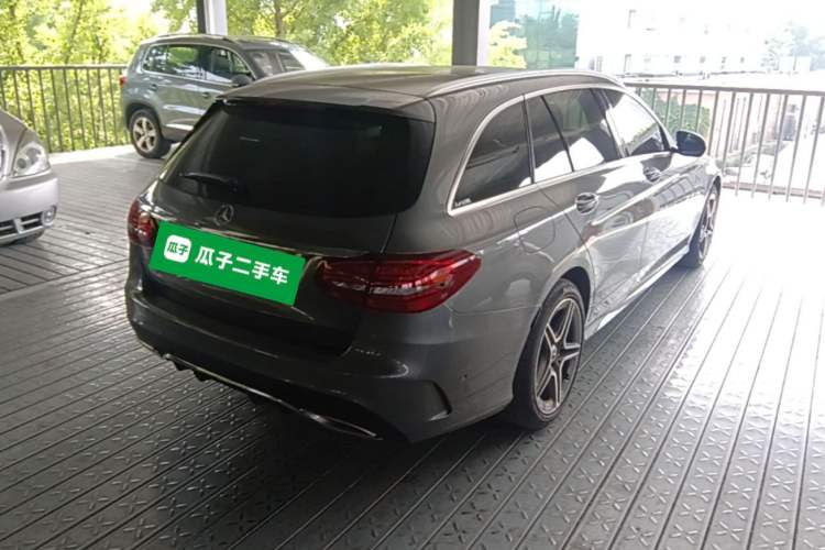 Used Mercedes-Benz C-Class 2020 C 260 4MATIC Estate Rear Right 45 Deg