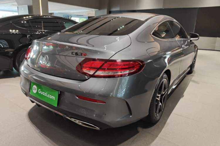 Used Mercedes-Benz C-Class 2020 C 260 Coupe Rear Right 45 Deg