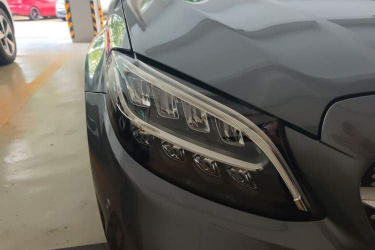 Used Mercedes-Benz C-Class 2020 Restyled C 260 L Sport Edition Right Front Headlight