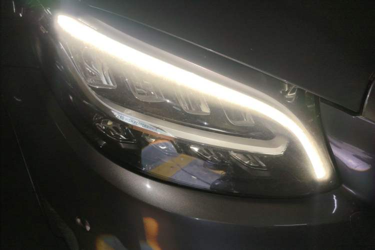 Used Mercedes-Benz C-Class 2020 C 260 Coupe Right Front Headlight