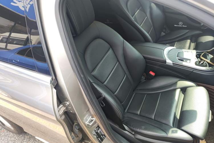 Used Mercedes-Benz C-Class 2020 C 260 L Sport Edition Right Front Seat