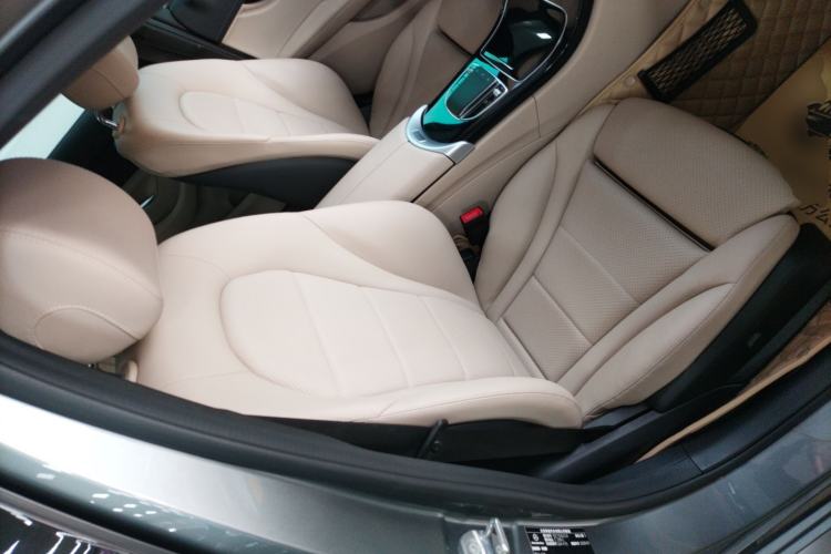 Used Mercedes-Benz C-Class 2020 C 200 L Dynamic Sport Edition Right Front Seat