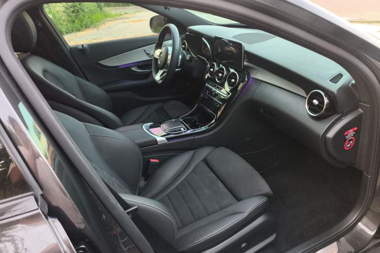 Used Mercedes-Benz C-Class 2020 C 260 Sport Edition Right Front Seat