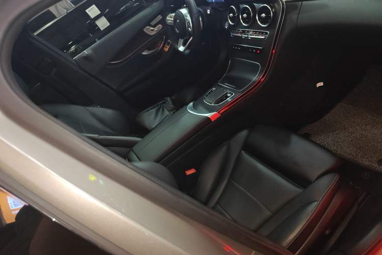 Used Mercedes-Benz C-Class 2020 C 260 L Sport Edition Right Front Seat