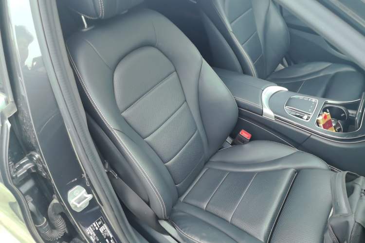 Used Mercedes-Benz C-Class 2020 C 200 L Dynamic Sport Edition Right Front Seat
