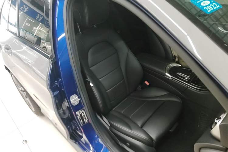 Used Mercedes-Benz C-Class 2020 C 260 Estate Right Front Seat