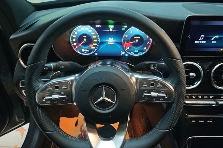 Used Mercedes-Benz C-Class 2020 Restyled C 260 Sport Edition Steering Wheel