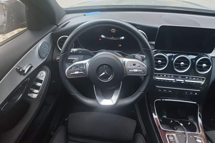 Used Mercedes-Benz C-Class 2020 C 260 Sport Edition Steering Wheel