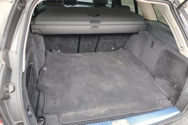 Used Mercedes-Benz C-Class 2020 Facelifted C 260 Estate Trunk