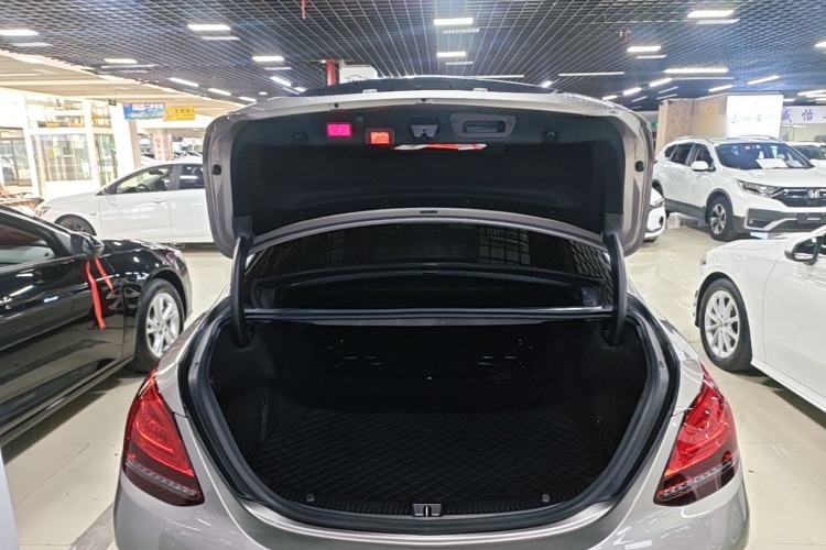 Used Mercedes-Benz C-Class 2020 Restyled C 260 L Sport Edition Trunk