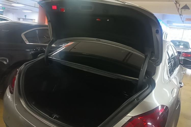 Used Mercedes-Benz C-Class 2020 Restyled C 260 L Sport Edition Trunk