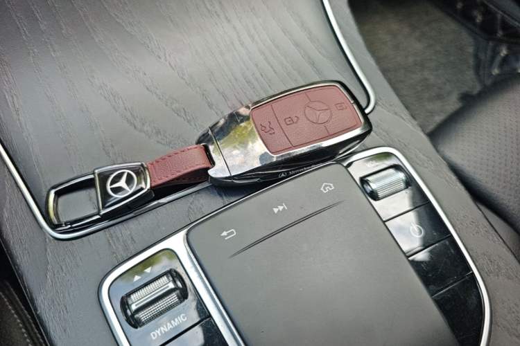 Used Mercedes-Benz C-Class 2020 C 260 L Sport Edition Vehicle Key