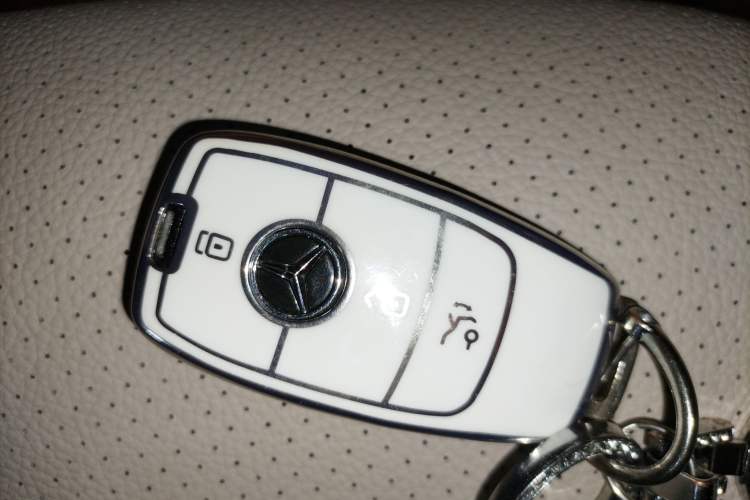 Used Mercedes-Benz C-Class 2020 C 200 L Dynamic Sport Edition Vehicle Key