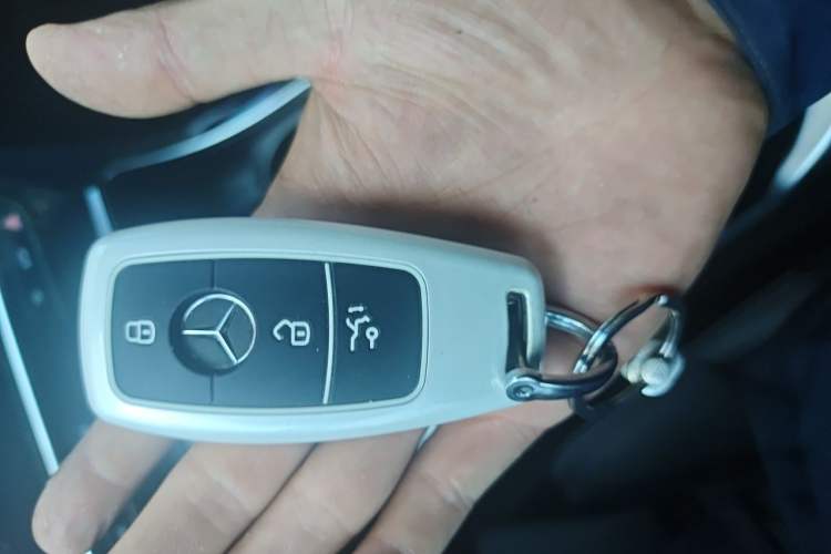 Used Mercedes-Benz C-Class 2020 C 260 Sport Edition Vehicle Key
