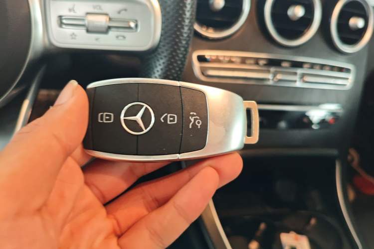 Used Mercedes-Benz C-Class 2020 Updated C 200 L Fashion Edition Vehicle Key