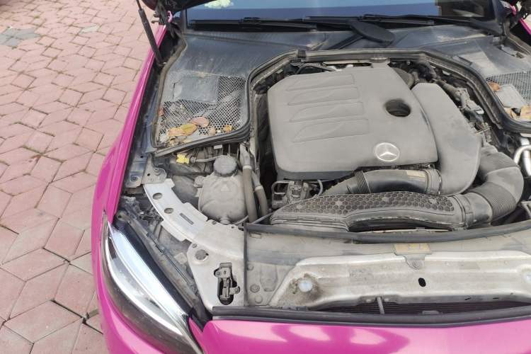 Used Mercedes-Benz C-Class 2020 C 260 Sport Edition Engine Bay Right