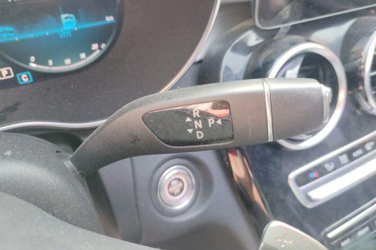 Used Mercedes-Benz C-Class 2020 C 260 Sport Edition Gear Lever