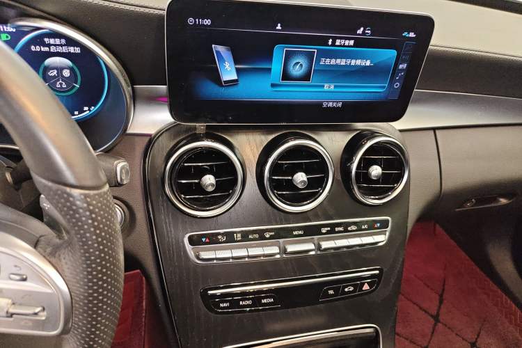 Used Mercedes-Benz C-Class 2020 Restyled C 260 L Sport Edition Audio And AC Panel