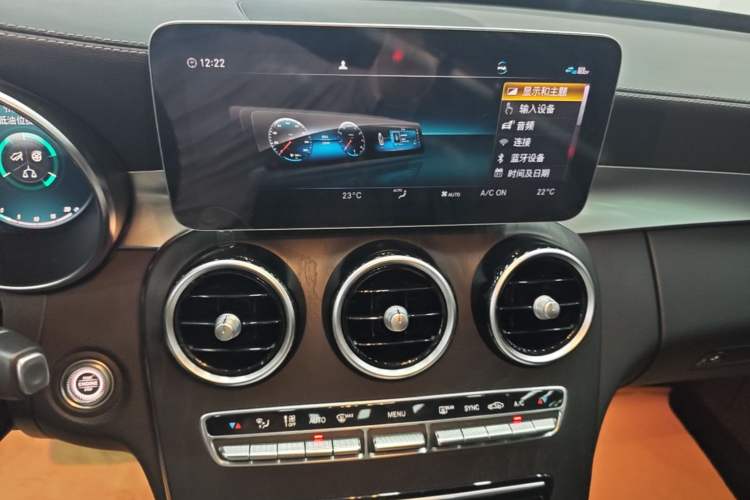 Used Mercedes-Benz C-Class 2020 Restyled C 260 L Sport Edition Audio And AC Panel