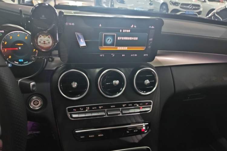 Used Mercedes-Benz C-Class 2020 Restyled C 260 L Sport Edition Audio And AC Panel