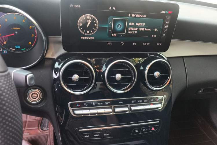 Used Mercedes-Benz C-Class 2020 Restyled C 260 Sport Edition Audio And AC Panel