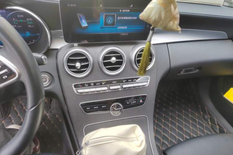 Used Mercedes-Benz C-Class 2020 C 260 L Audio And AC Panel