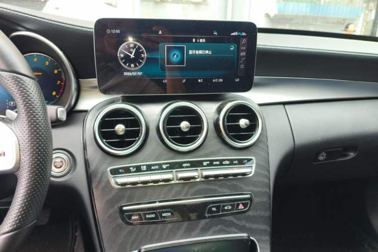 Used Mercedes-Benz C-Class 2020 Restyled C 260 L Sport Edition Audio And AC Panel
