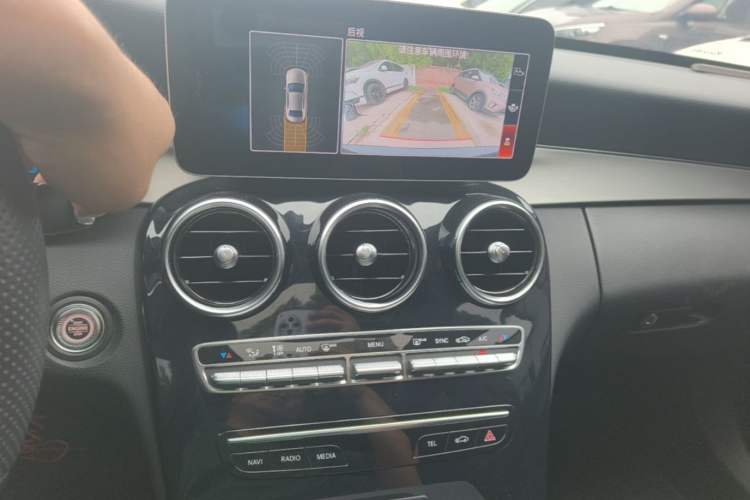 Used Mercedes-Benz C-Class 2020 Restyled C 260 Sport Edition Audio And AC Panel