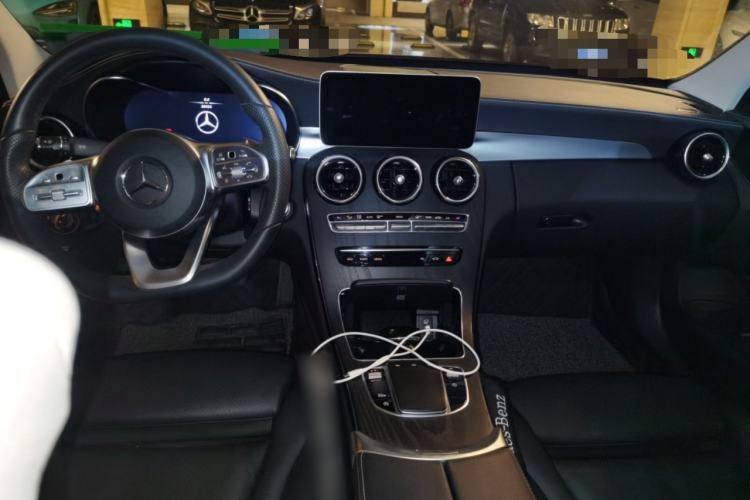 Used Mercedes-Benz C-Class 2020 Restyled C 260 L Sport Edition Center Console