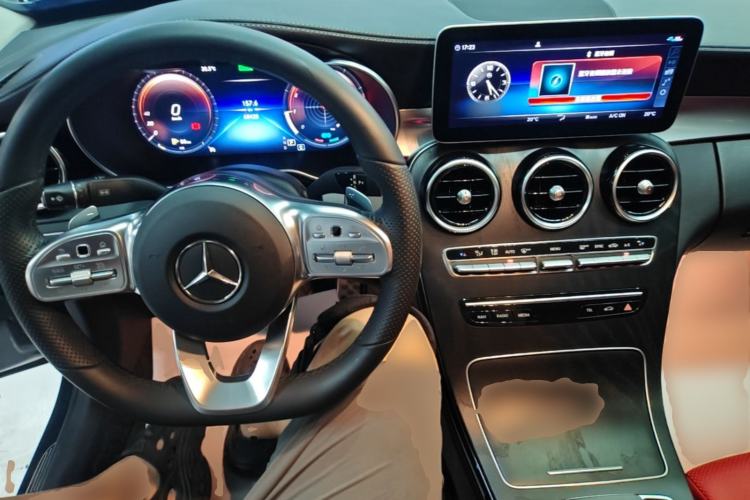 Used Mercedes-Benz C-Class 2020 Restyled C 260 L Sport Edition Center Console