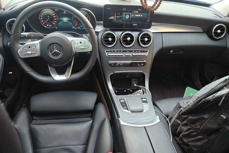 Used Mercedes-Benz C-Class 2020 Restyled C 260 L Sport Edition Center Console
