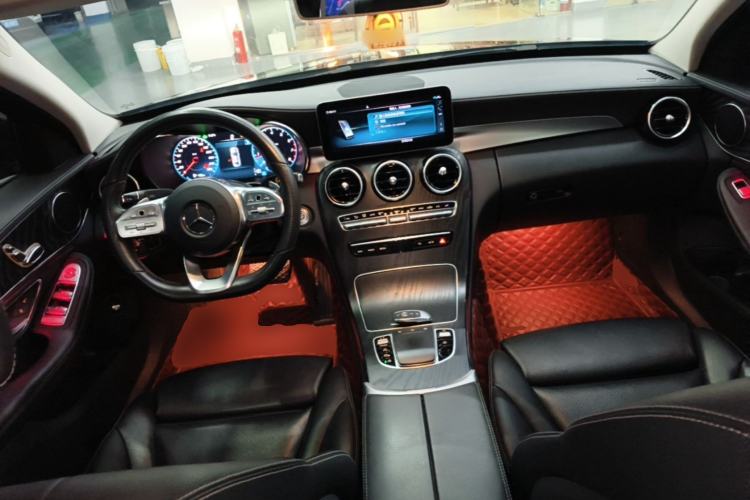 Used Mercedes-Benz C-Class 2020 Restyled C 200 L Fashion Edition Sport Version Center Console