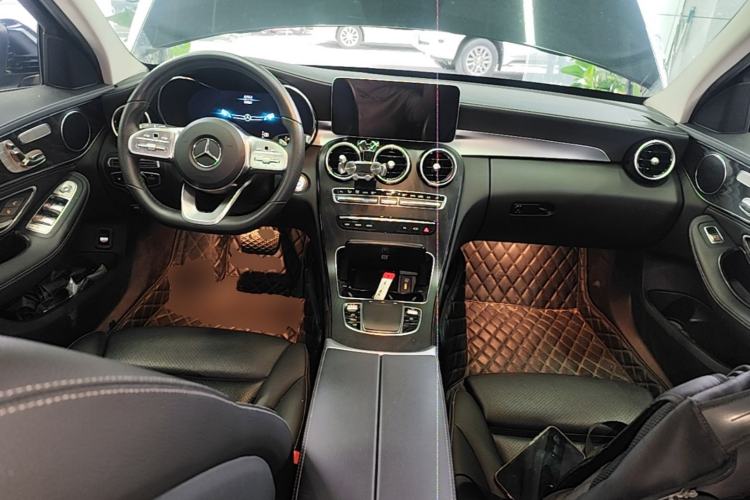 Used Mercedes-Benz C-Class 2020 Restyled C 260 L Sport Edition Center Console