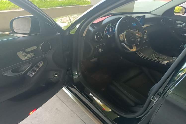 Used Mercedes-Benz C-Class 2020 Restyled C 260 L Sport Edition Driver Seat