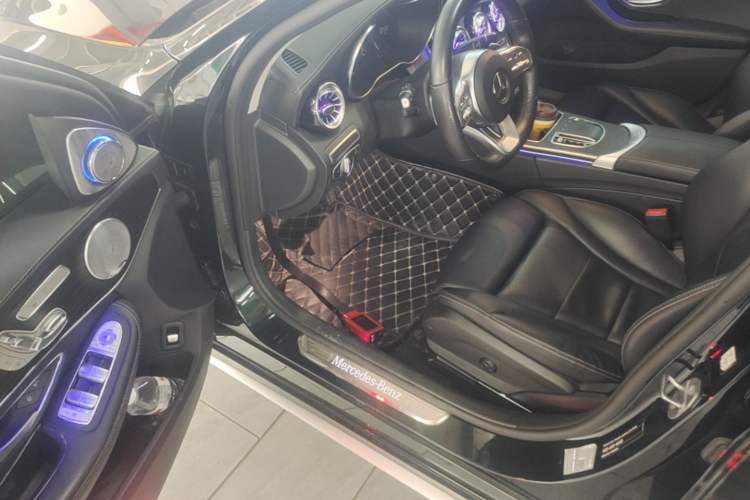 Used Mercedes-Benz C-Class 2020 Restyled C 260 L Sport Edition Driver Seat