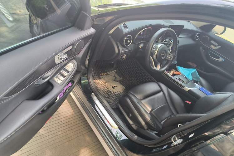 Used Mercedes-Benz C-Class 2020 C 260 L Sport Edition Driver Seat