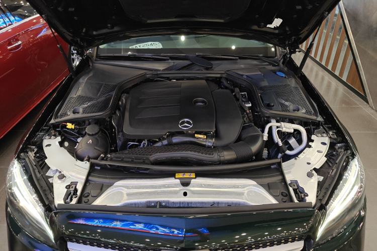 Used Mercedes-Benz C-Class 2020 C 200 L Fashion Edition Sport Version Engine Bay