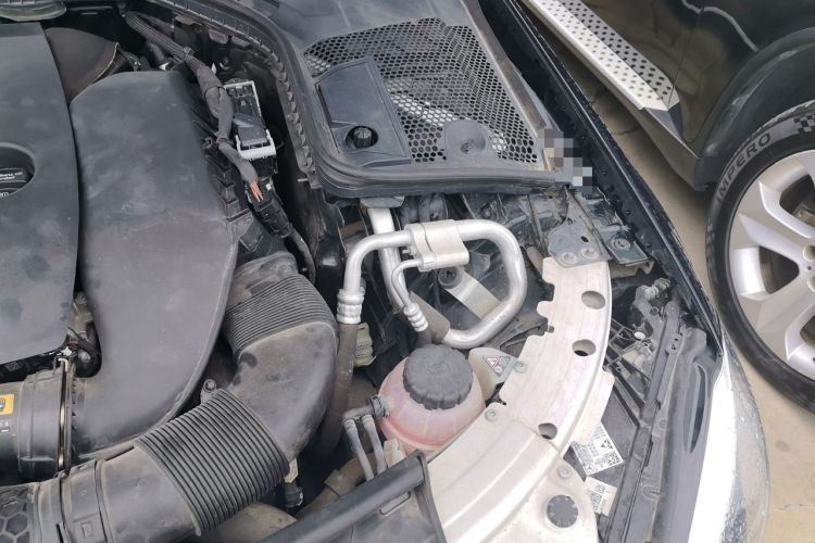 Used Mercedes-Benz C-Class 2020 Restyled C 260 L Sport Edition Engine Bay Left