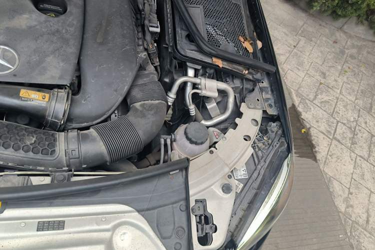 Used Mercedes-Benz C-Class 2020 C 260 L Sport Edition Engine Bay Left