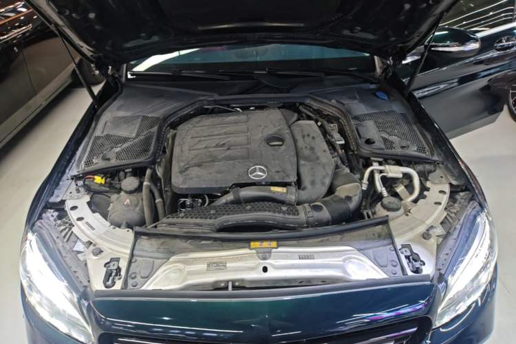 Used Mercedes-Benz C-Class 2020 Restyled C 260 L Sport Edition Engine Bay