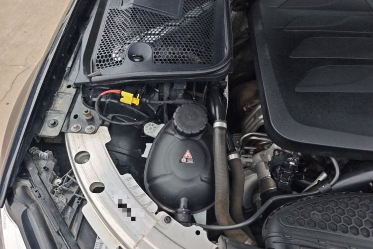 Used Mercedes-Benz C-Class 2020 Restyled C 260 L Sport Edition Engine Bay Right