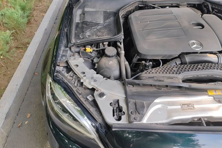 Used Mercedes-Benz C-Class 2020 C 260 Sport Edition Engine Bay Right