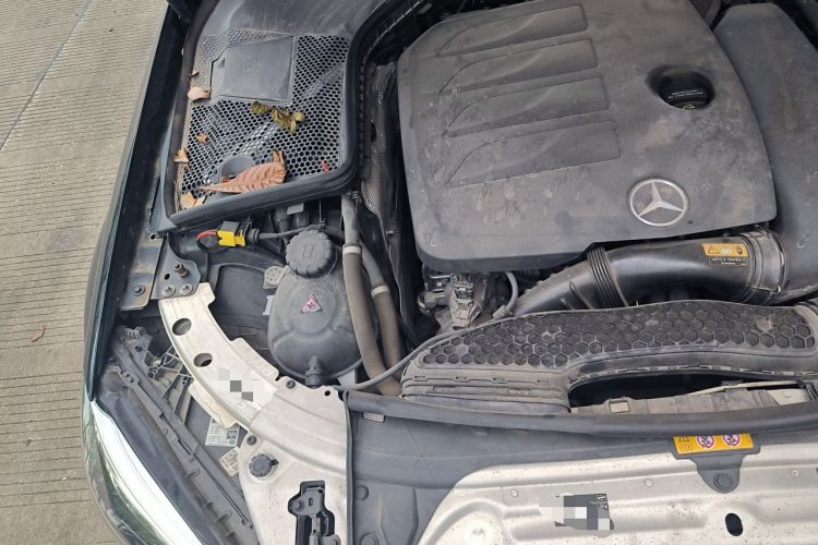 Used Mercedes-Benz C-Class 2020 C 260 L Sport Edition Engine Bay Right