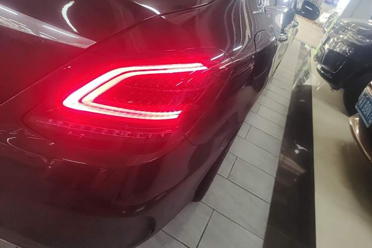 Used Mercedes-Benz C-Class 2020 Restyled C 260 L Sport Edition Exterior 3