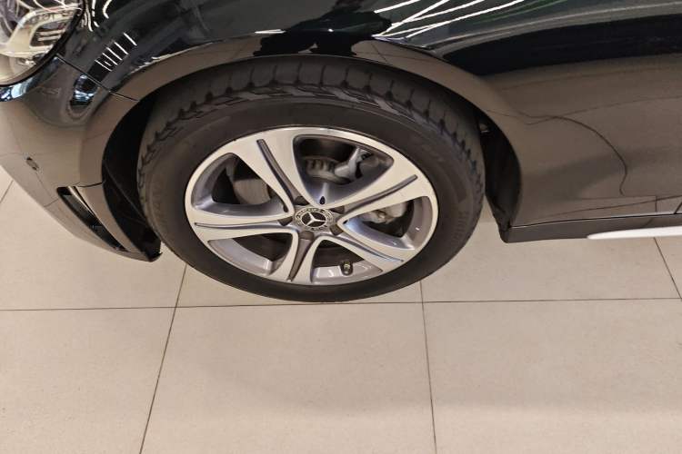 Used Mercedes-Benz C-Class 2020 Restyled C 260 L Sport Edition Exterior 4
