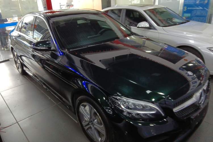 Used Mercedes-Benz C-Class 2020 Restyled C 260 L Sport Edition Front Right 45 Deg