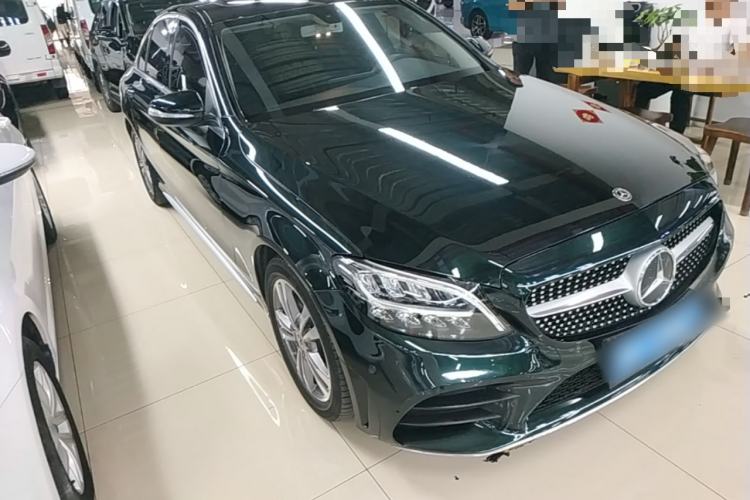 Used Mercedes-Benz C-Class 2020 C 200 L Fashion Edition Sport Version Front Right 45 Deg