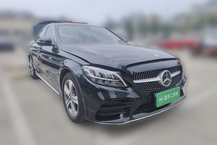 Used Mercedes-Benz C-Class 2020 Restyled C 260 L Sport Edition Front Right 45 Deg