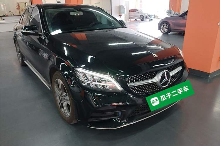 Used Mercedes-Benz C-Class 2020 Restyled C 260 L Sport Edition Front Right 45 Deg